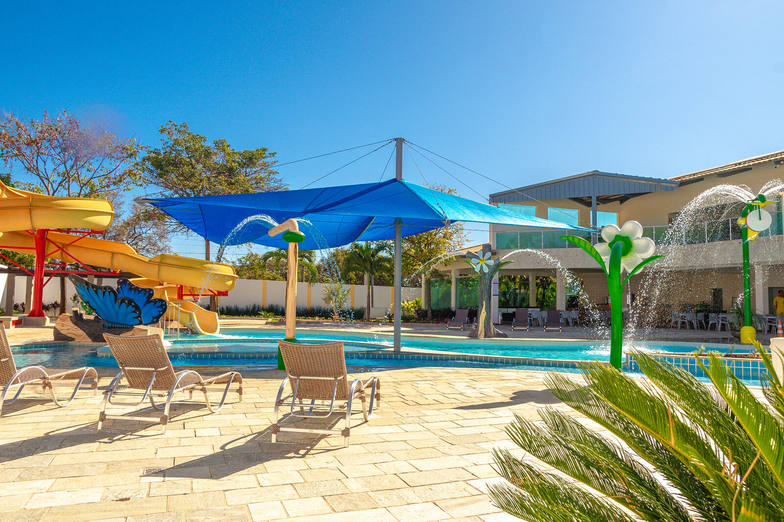 Parque aquático infantil com toboágua — diRoma Resort em Caldas Novas Parque aquático infantil com toboágua — diRoma Resort em Caldas Novas