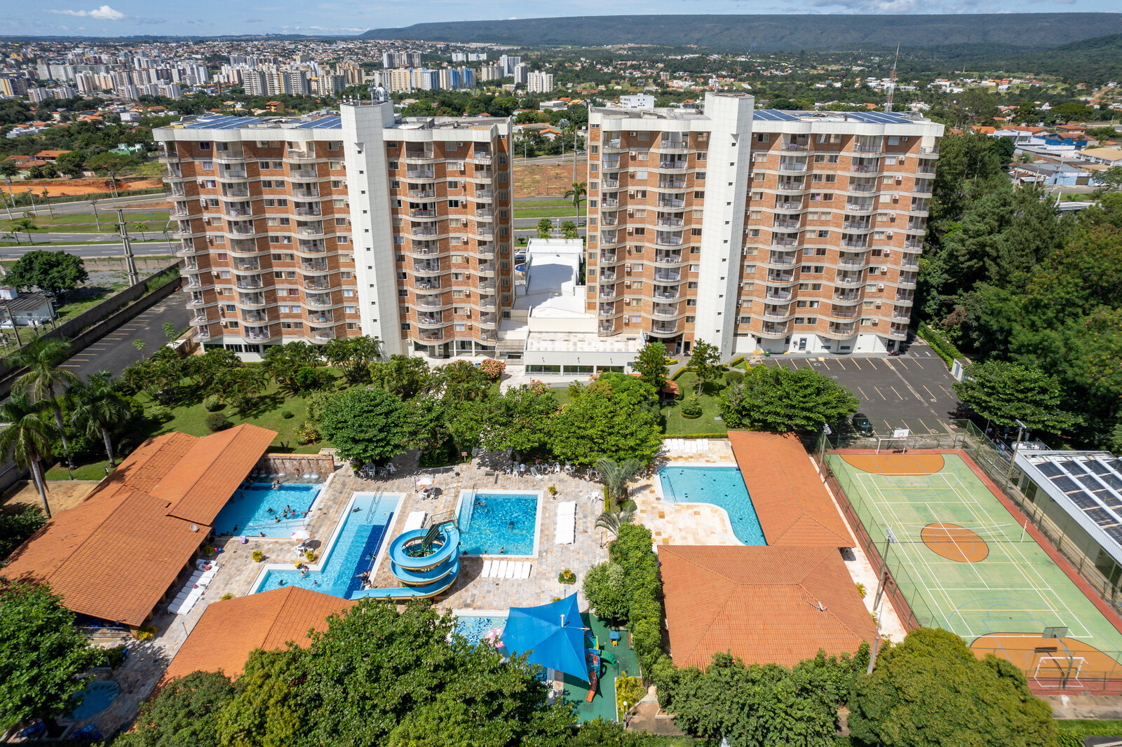 Vista aérea da área de lazer — Império Romano em Caldas Novas Vista aérea da área de lazer — Império Romano em Caldas Novas